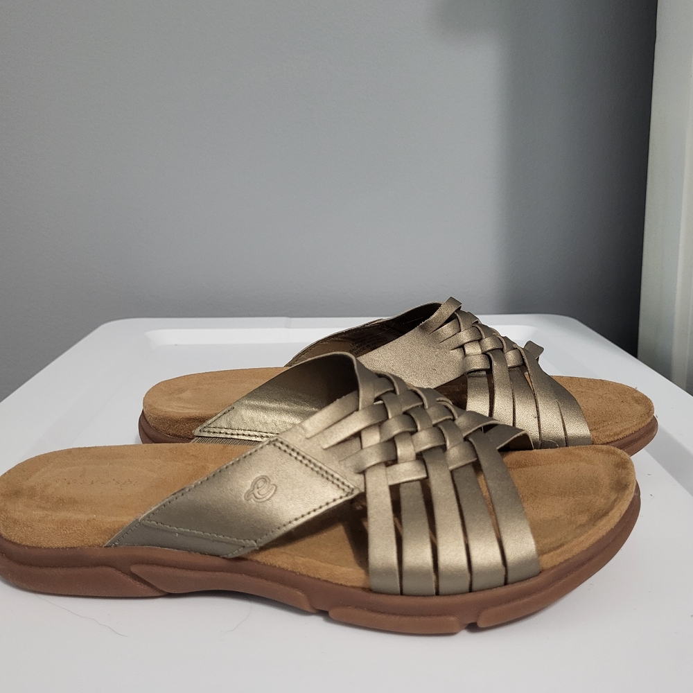 Easy Spirit Metallic Slide Sandals